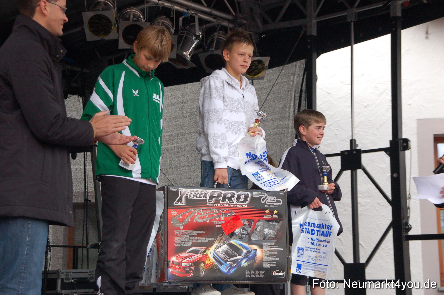 0003 Siegerehrung Stadtlauf Neumarkt 2008